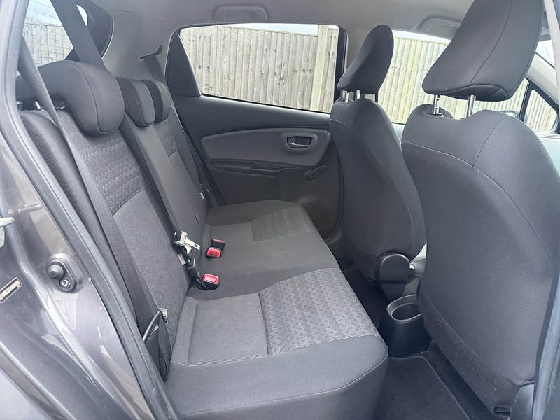 Used Toyota Yaris 2016 for sale - 77668078: Photo 41