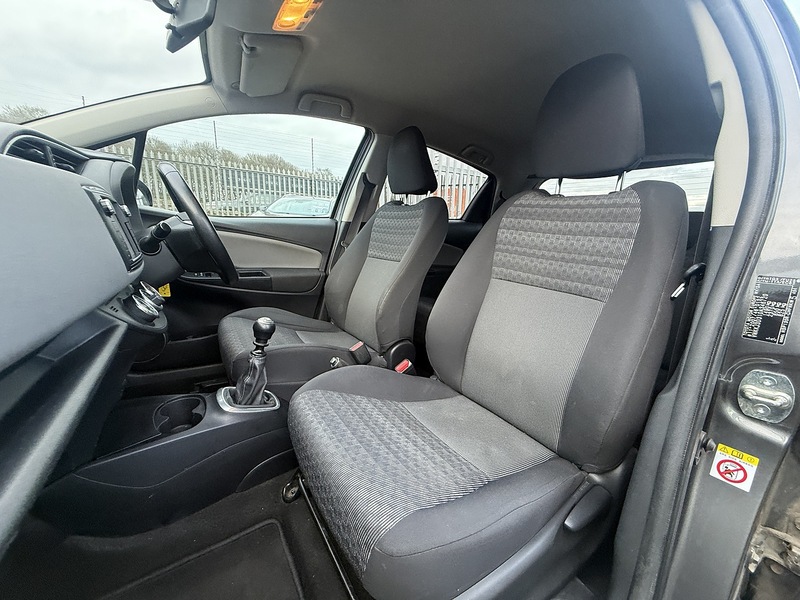 Used Toyota Yaris 2016 for sale - 77668078: Photo 52