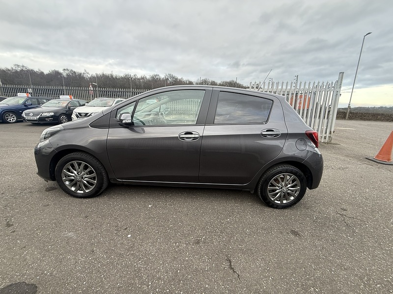 Used Toyota Yaris 2016 for sale - 77668078: Photo 7