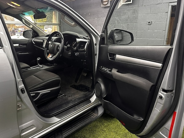 Used Toyota Hilux 2018 for sale - 76193951: Photo 28