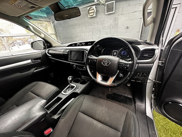 Used Toyota Hilux 2018 for sale - 76193951: Photo 34