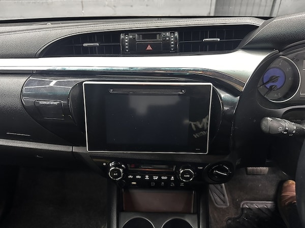 Used Toyota Hilux 2018 for sale - 76193951: Photo 39