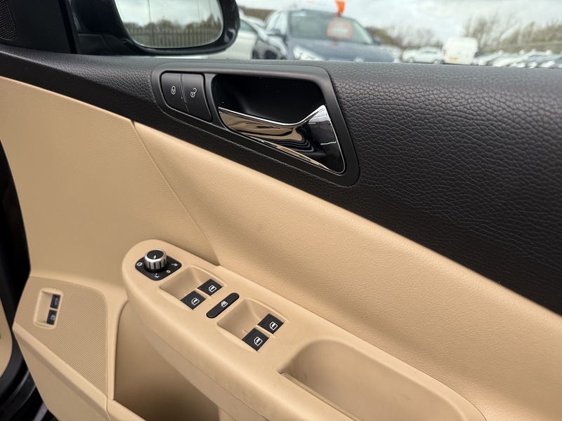 Used Volkswagen Passat 2017 for sale - 77632268: Photo 17