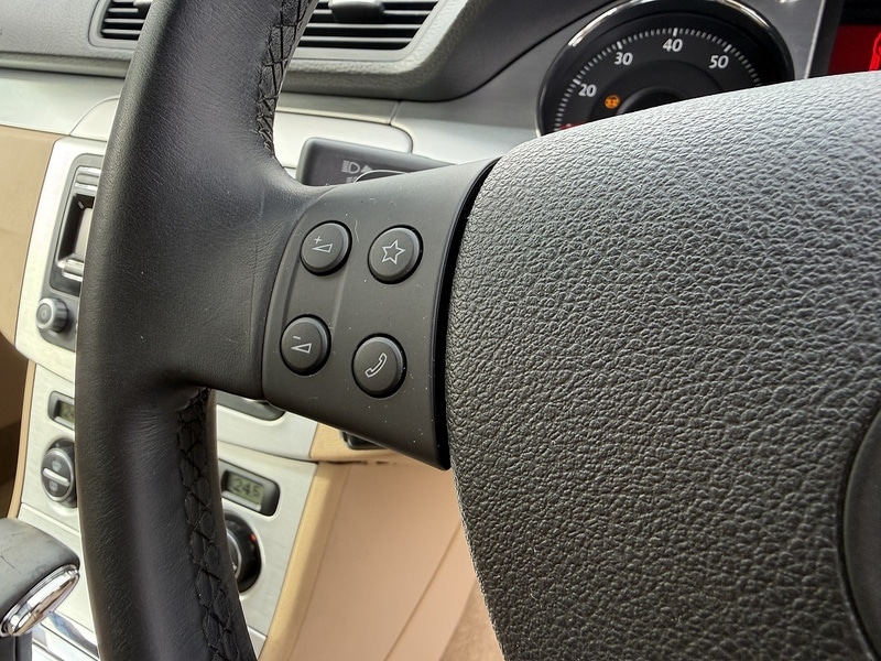 Used Volkswagen Passat 2017 for sale - 77632268: Photo 28