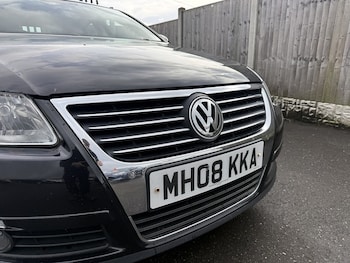 Used Volkswagen Passat 2017 for sale - 77632268: Photo