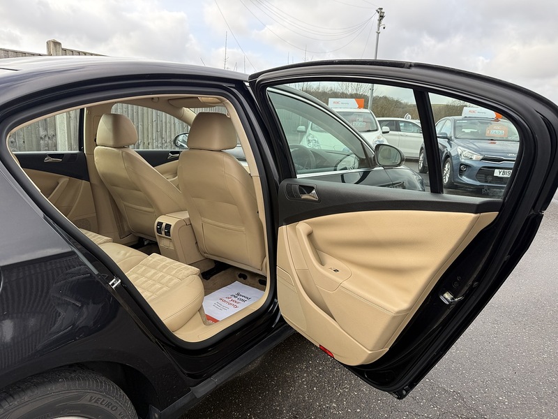 Used Volkswagen Passat 2017 for sale - 77632268: Photo 40