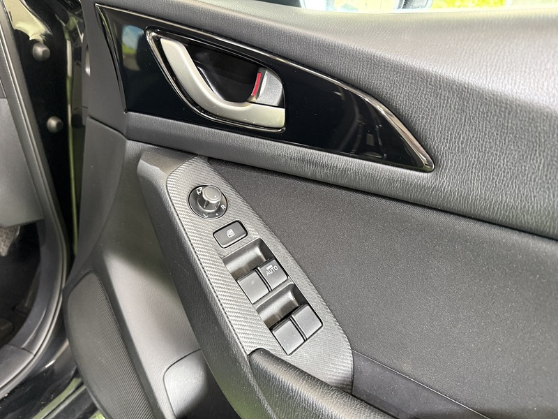 Used Mazda Mazda3 2015 for sale - 76194021: Photo 24