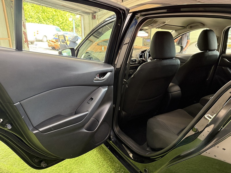 Used Mazda Mazda3 2015 for sale - 76194021: Photo 37