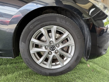 Used Mazda Mazda3 2015 for sale - 76194021: Photo 3