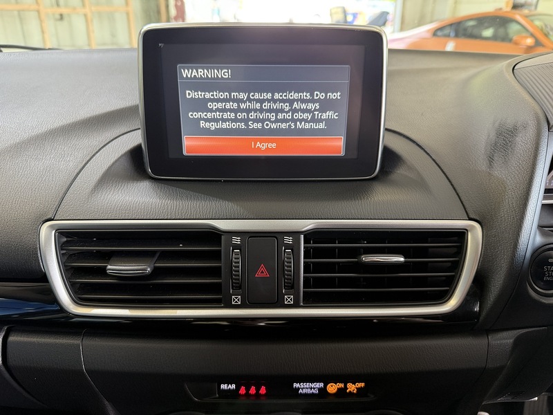 Used Mazda Mazda3 2015 for sale - 76194021: Photo 46