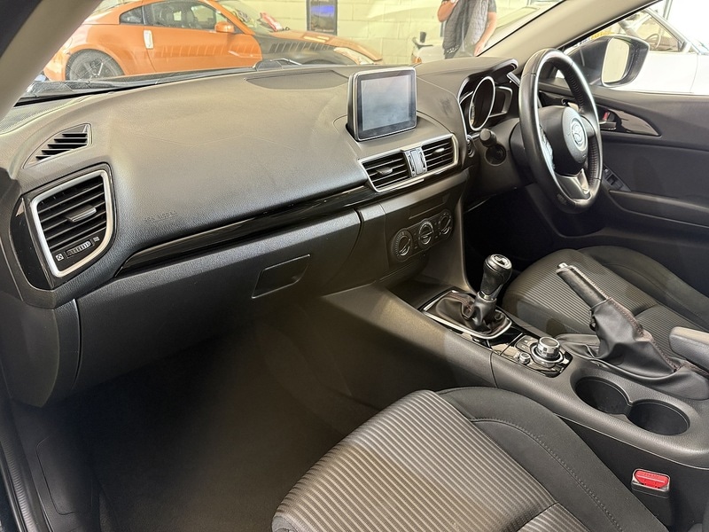 Used Mazda Mazda3 2015 for sale - 76194021: Photo 47
