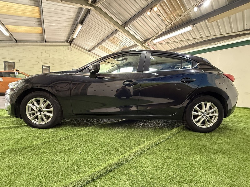 Used Mazda Mazda3 2015 for sale - 76194021: Photo 9