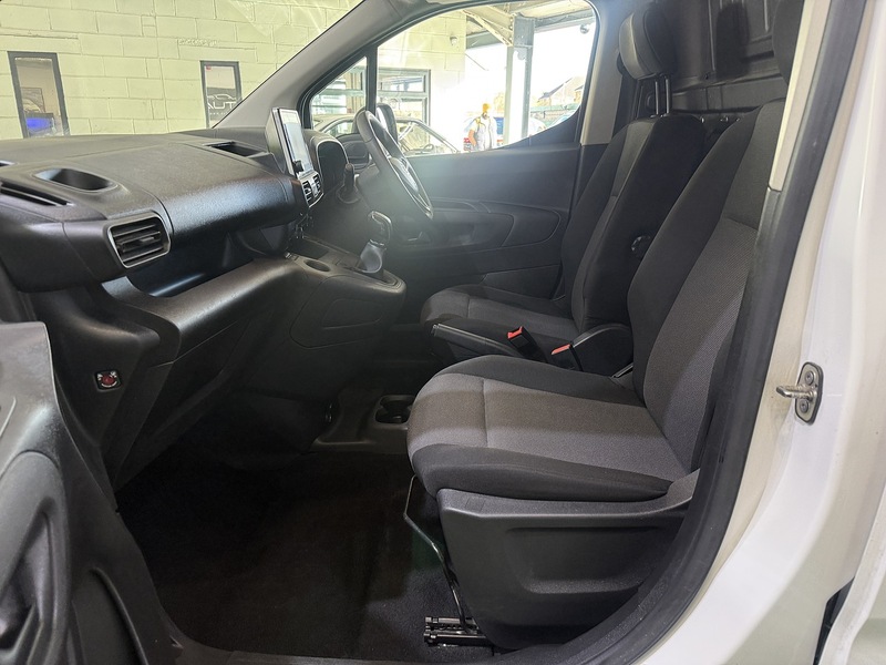 Used Vauxhall Combo 2020 for sale - 76444671: Photo 42