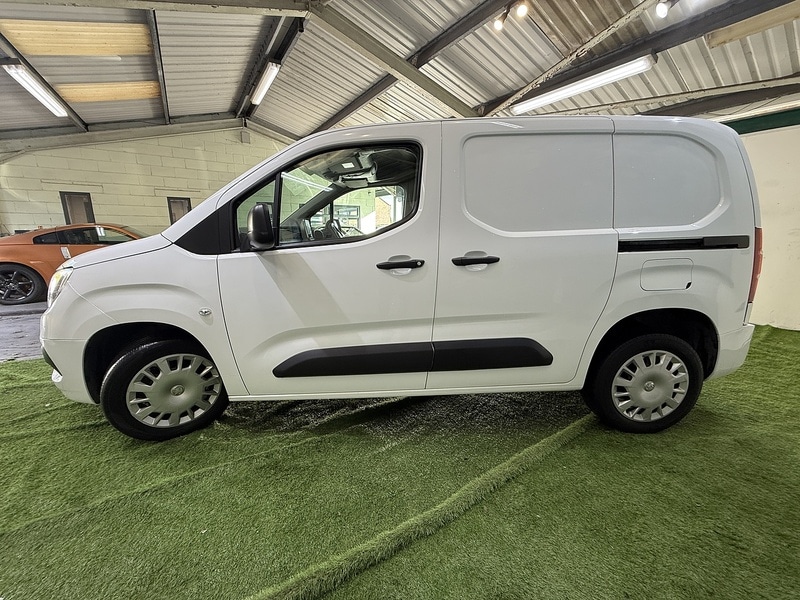 Used Vauxhall Combo 2020 for sale - 76444671: Photo 8
