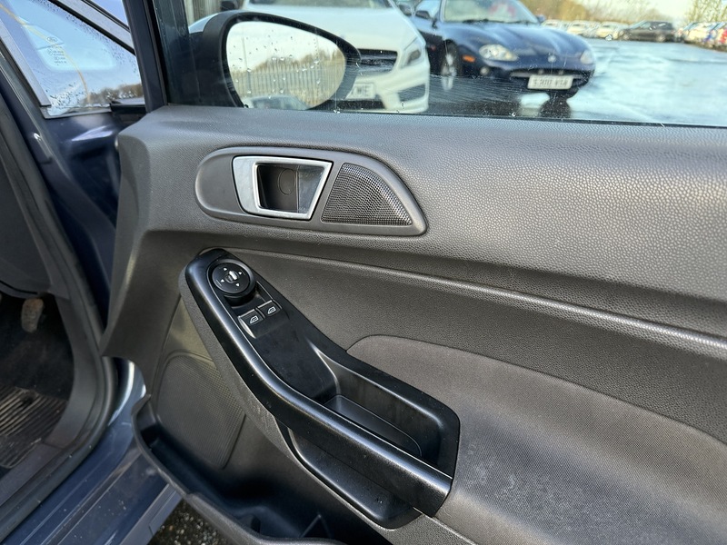 Used Ford Fiesta 2013 for sale - 77258905: Photo 19
