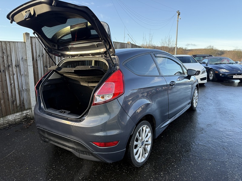 Used Ford Fiesta 2013 for sale - 77258905: Photo 34
