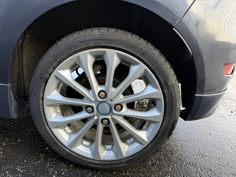 Used Ford Fiesta 2013 for sale - 77258905: Photo 7