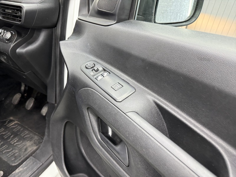 Used Vauxhall Combo 2019 for sale - 77258848: Photo 21