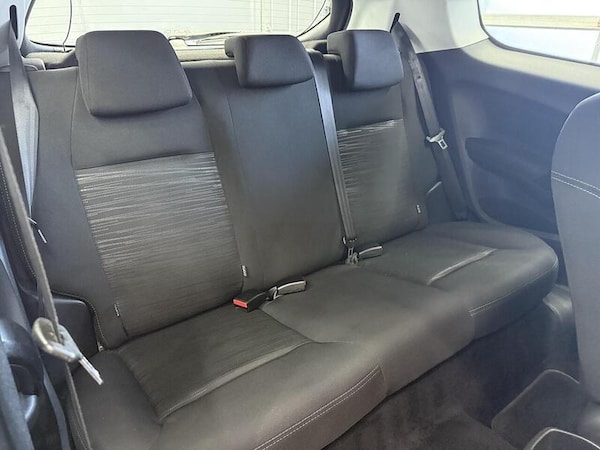 Used Peugeot 208 2015 for sale - 76193905: Photo 32