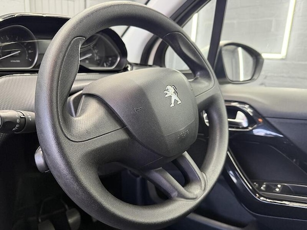 Used Peugeot 208 2015 for sale - 76193905: Photo 41
