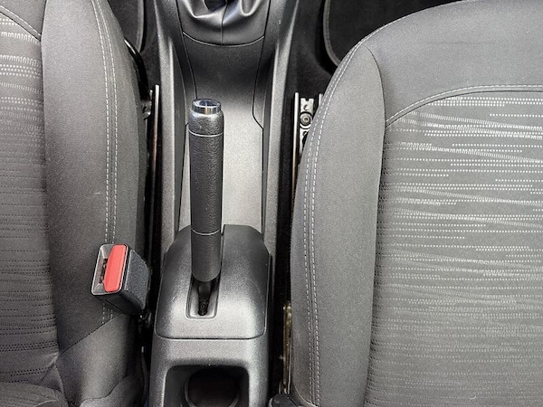 Used Peugeot 208 2015 for sale - 76193905: Photo 43