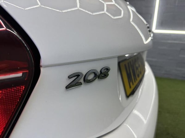 Used Peugeot 208 2015 for sale - 76193905: Photo 7
