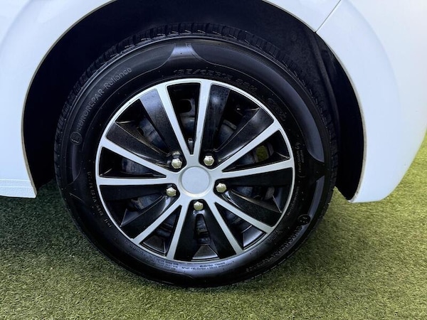 Used Peugeot 208 2015 for sale - 76193905: Photo 9