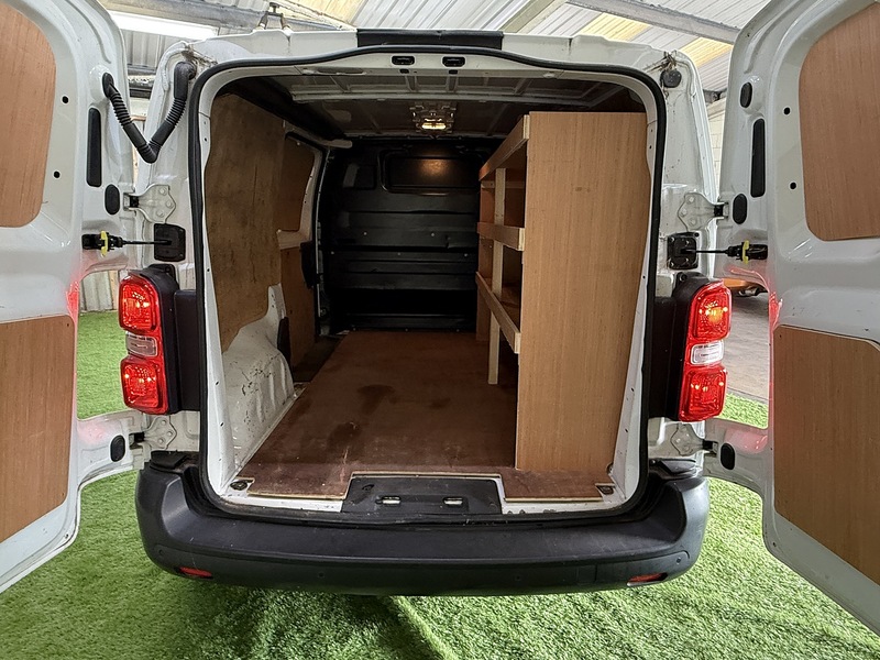 Used Vauxhall Vivaro 2021 for sale - 76194019: Photo 34