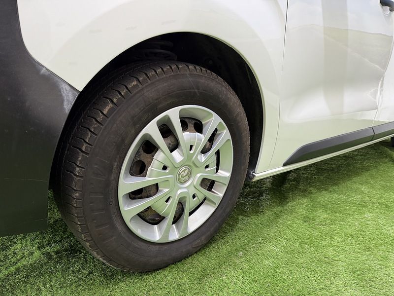 Used Vauxhall Vivaro 2021 for sale - 76194019: Photo 7