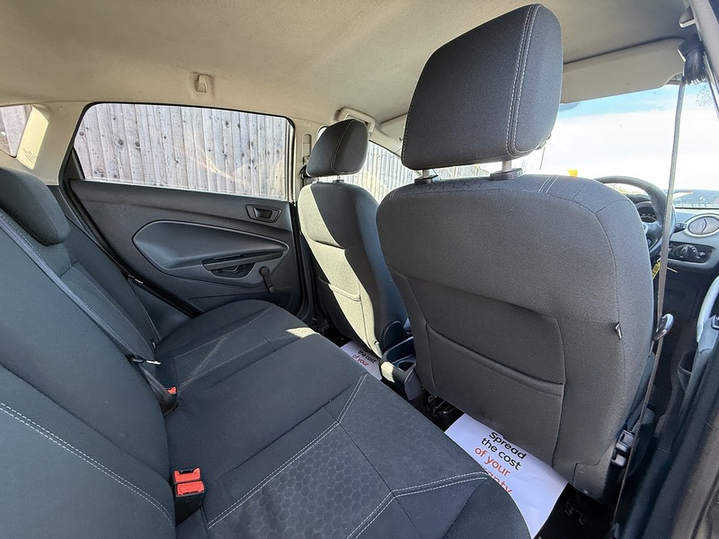 Used Ford Fiesta 2010 for sale - 78027173: Photo 26