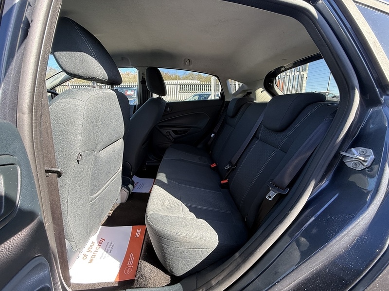 Used Ford Fiesta 2010 for sale - 78027173: Photo 28