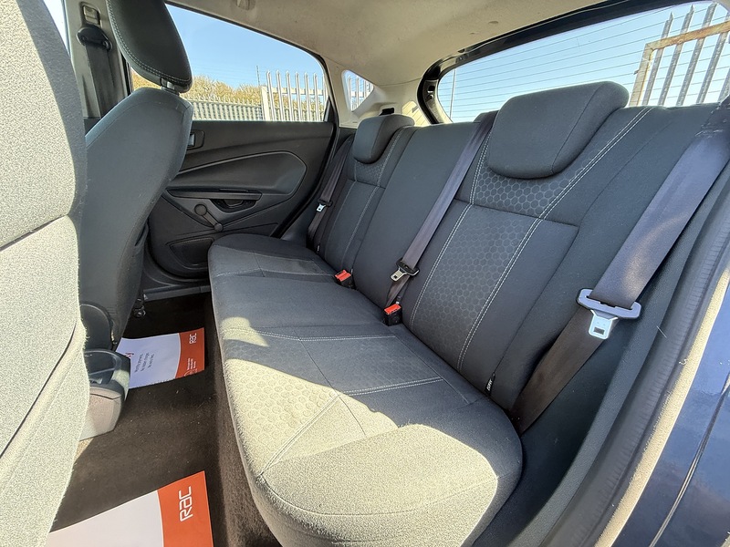 Used Ford Fiesta 2010 for sale - 78027173: Photo 32