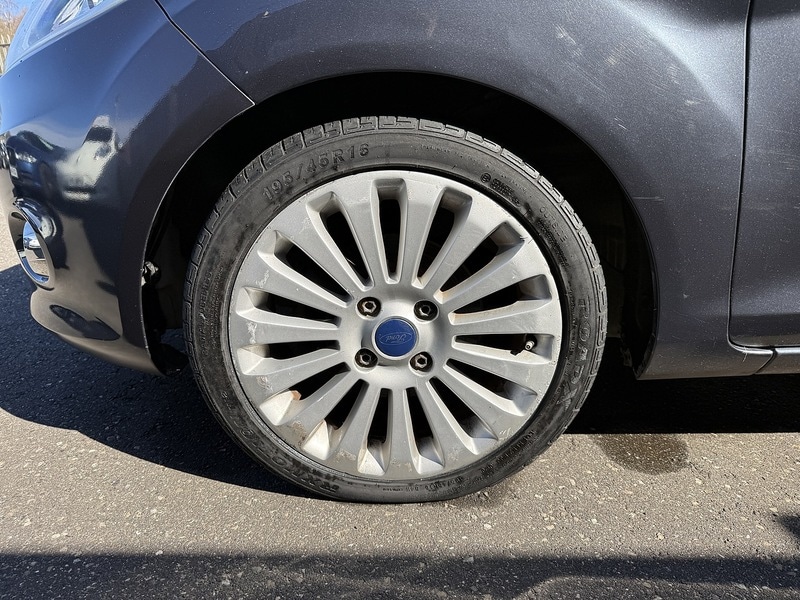 Used Ford Fiesta 2010 for sale - 78027173: Photo 5