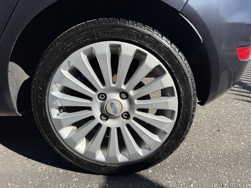 Used Ford Fiesta 2010 for sale - 78027173: Photo 9