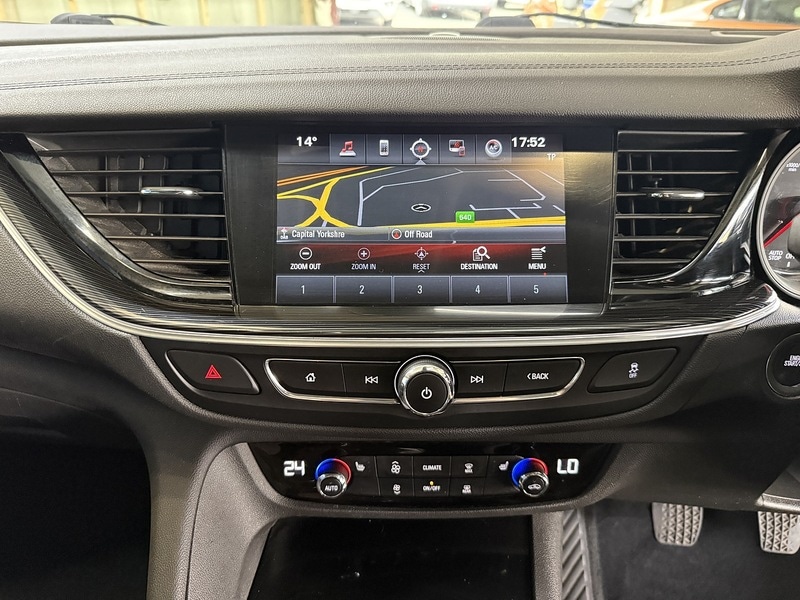 Used Vauxhall Insignia 2018 for sale - 76193947: Photo 27