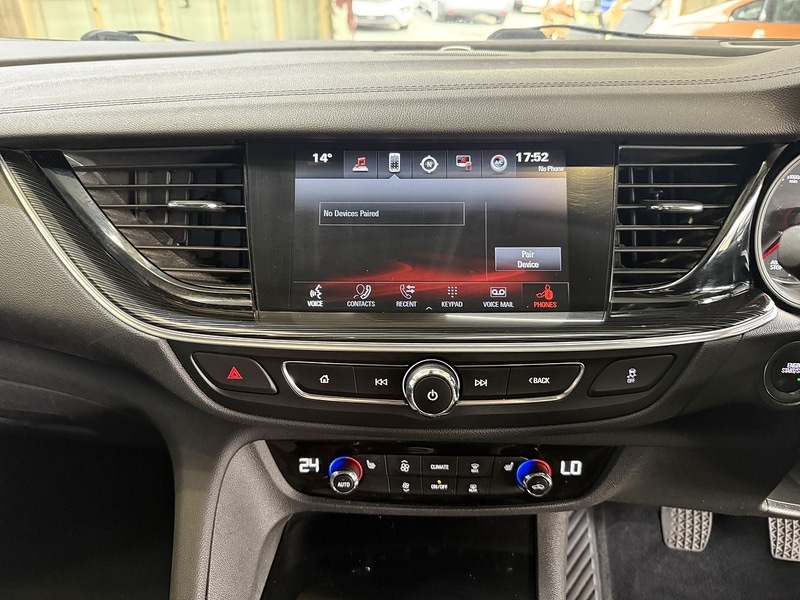 Used Vauxhall Insignia 2018 for sale - 76193947: Photo 28