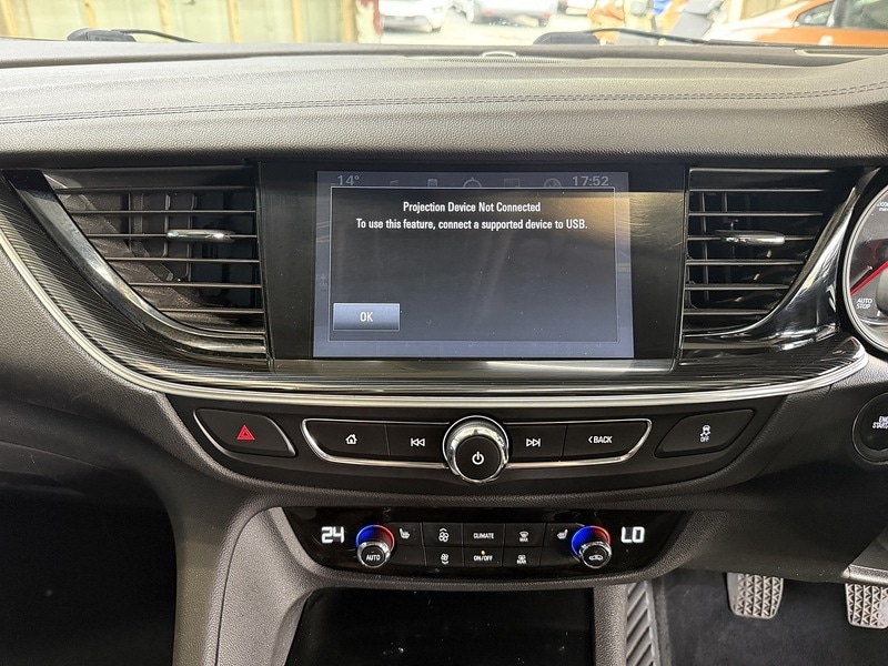 Used Vauxhall Insignia 2018 for sale - 76193947: Photo 32