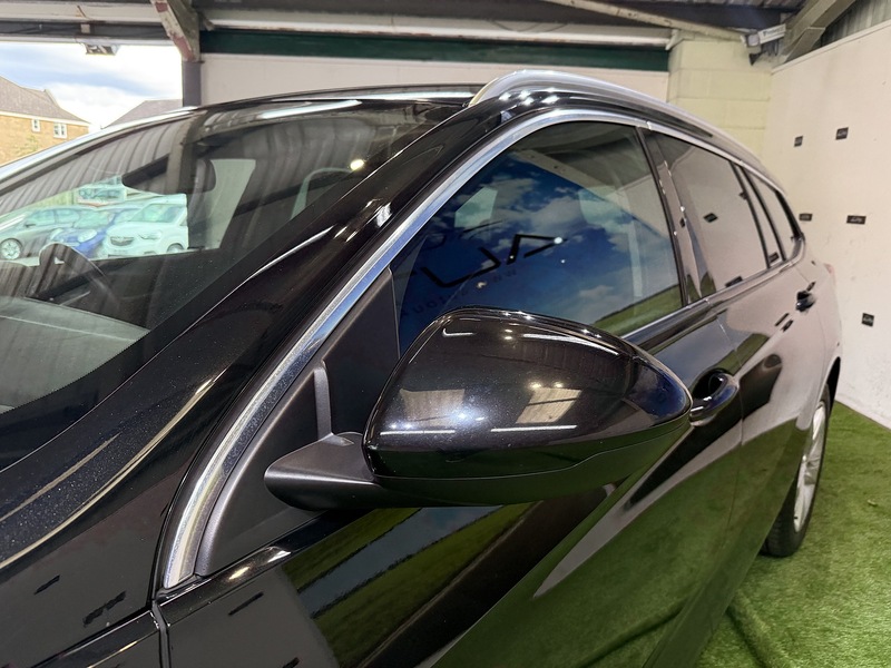 Used Vauxhall Insignia 2018 for sale - 76193947: Photo 8