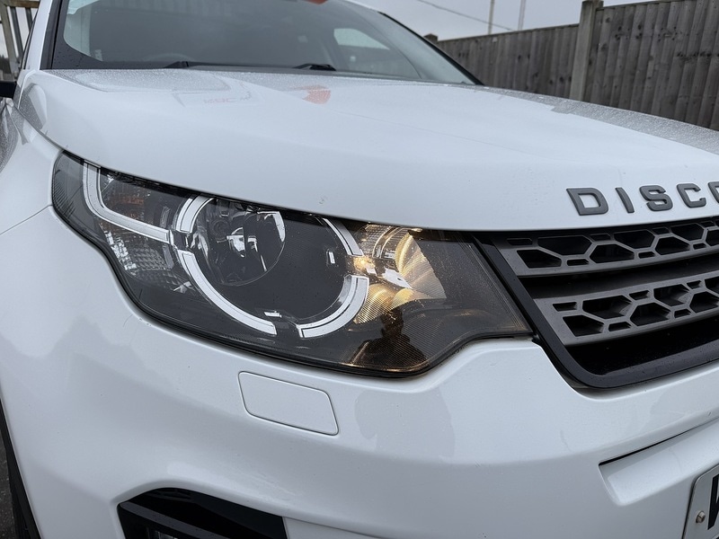 Used Land Rover Discovery Sport 2016 for sale - 77701933: Photo 2