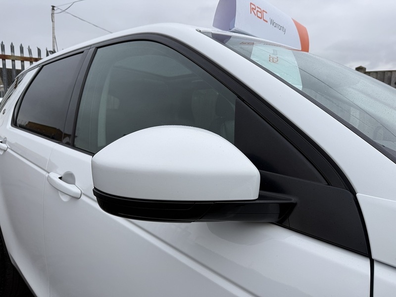 Used Land Rover Discovery Sport 2016 for sale - 77701933: Photo 23