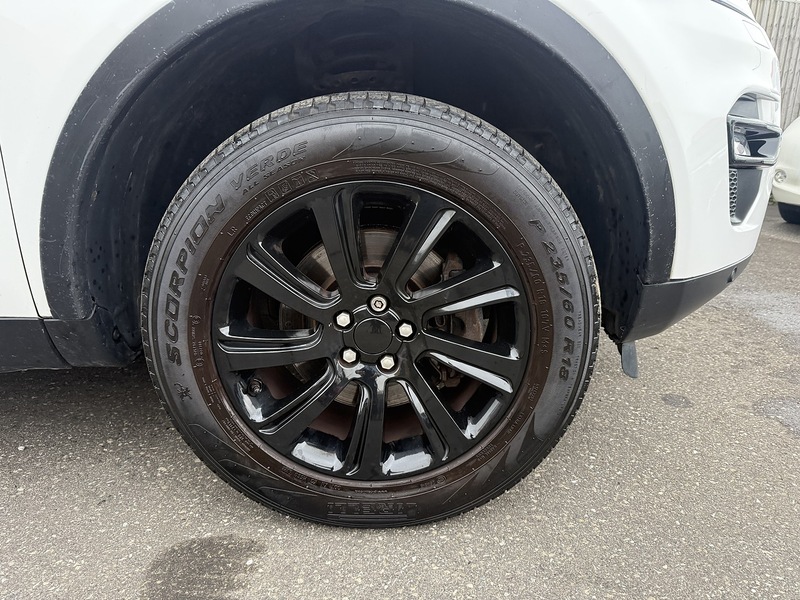 Used Land Rover Discovery Sport 2016 for sale - 77701933: Photo 24