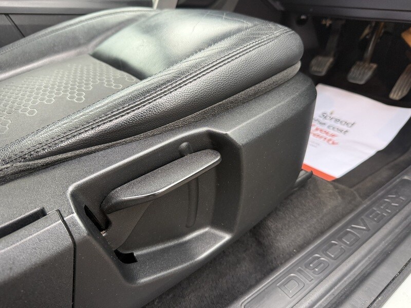 Used Land Rover Discovery Sport 2016 for sale - 77701933: Photo 32