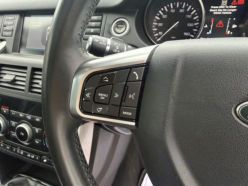 Used Land Rover Discovery Sport 2016 for sale - 77701933: Photo 35