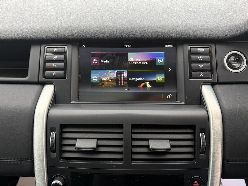 Used Land Rover Discovery Sport 2016 for sale - 77701933: Photo 40