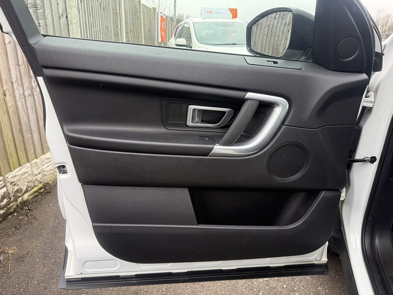 Used Land Rover Discovery Sport 2016 for sale - 77701933: Photo 73