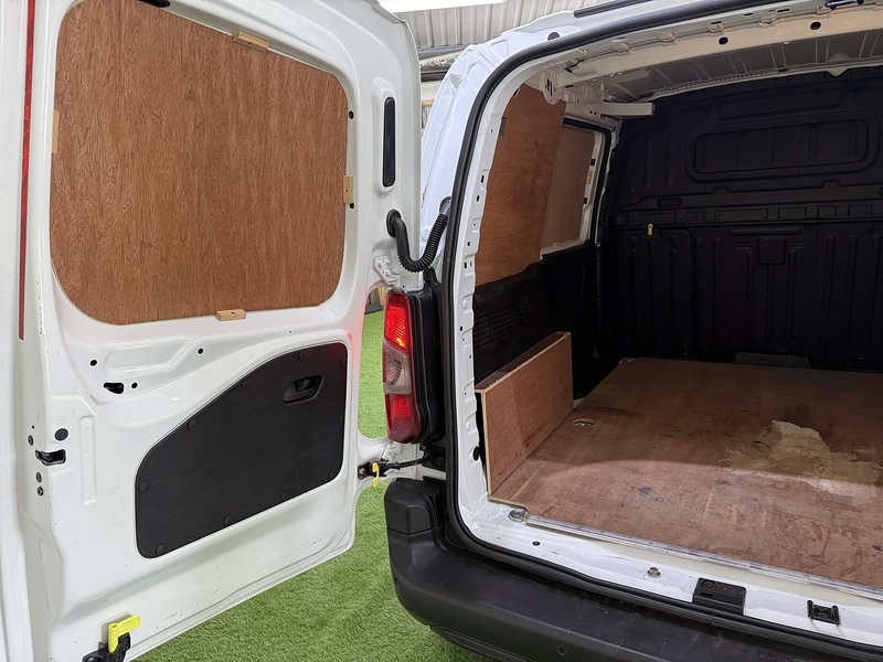 Used Peugeot Partner 2019 for sale - 77258854: Photo 31