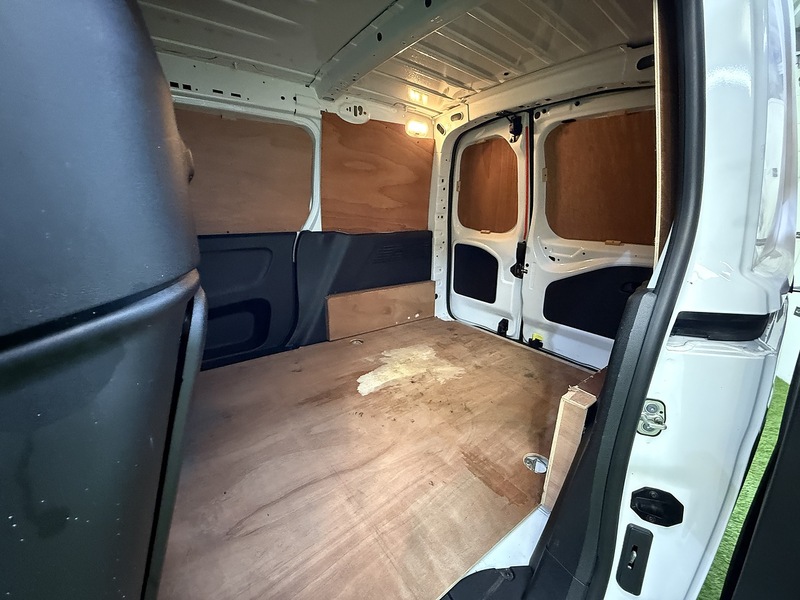 Used Peugeot Partner 2019 for sale - 77258854: Photo 35