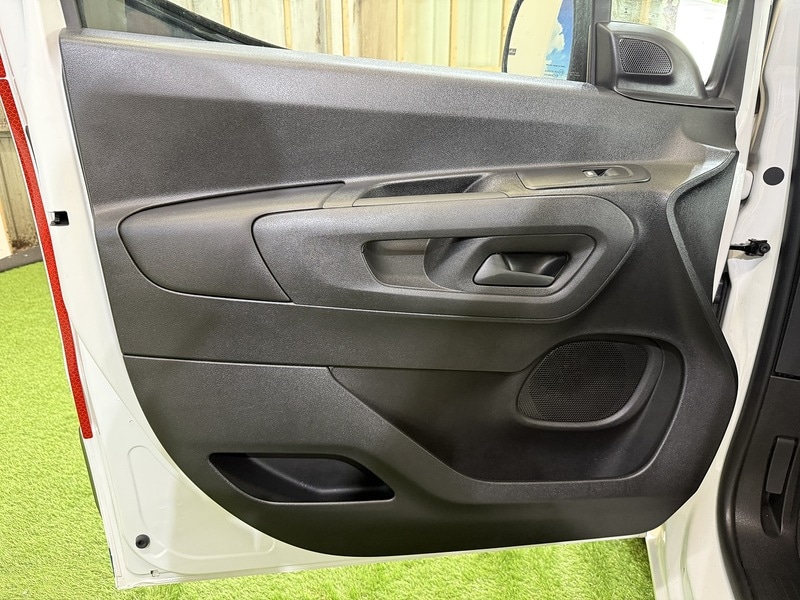 Used Peugeot Partner 2019 for sale - 77258854: Photo 37