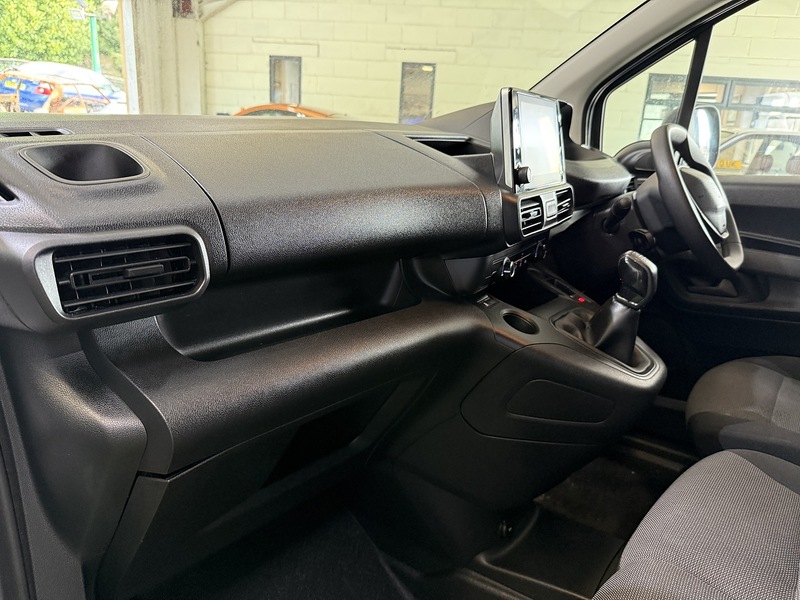 Used Peugeot Partner 2019 for sale - 77258854: Photo 41