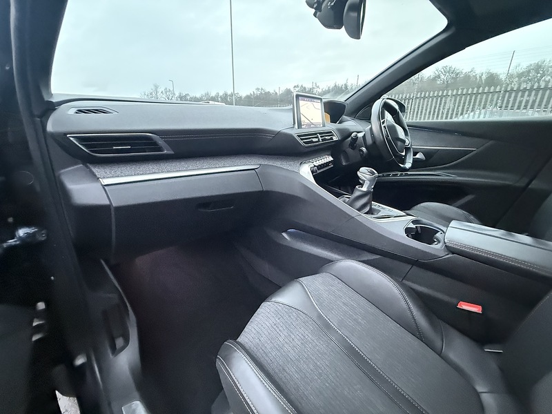 Used Peugeot 5008 2018 for sale - 77258920: Photo 64